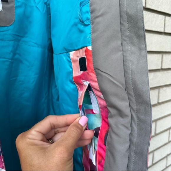 GSOU SNOW Vibrant Camo Insulated Snow Jacket XS Removable Hood Waterproof Ski - Picture 9 of 12